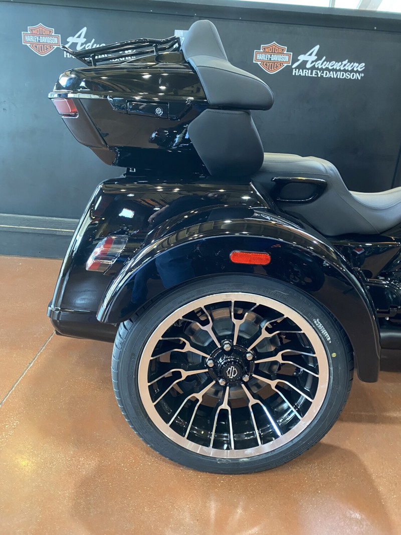 Street Glide® 3 Limited