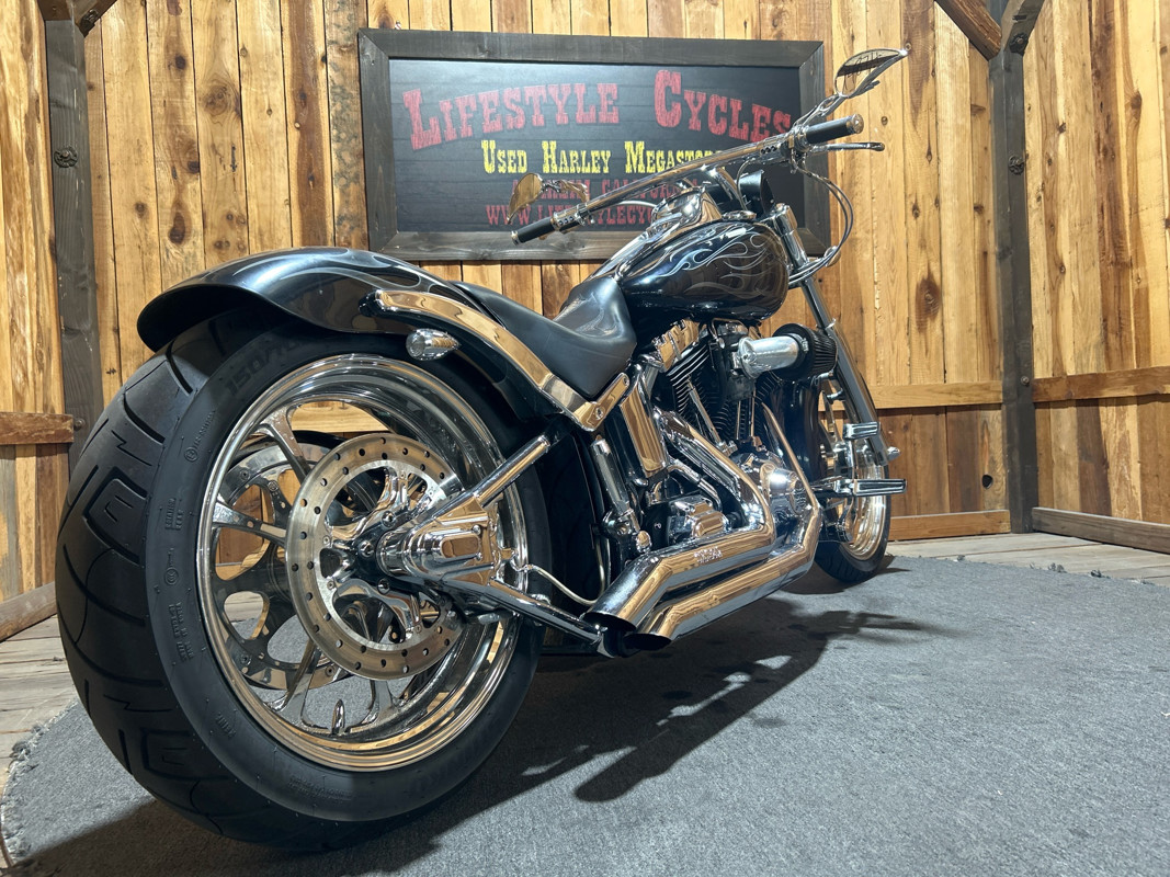 Softail® Deuce®