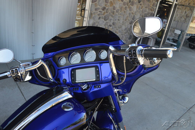CVO® Street Glide®