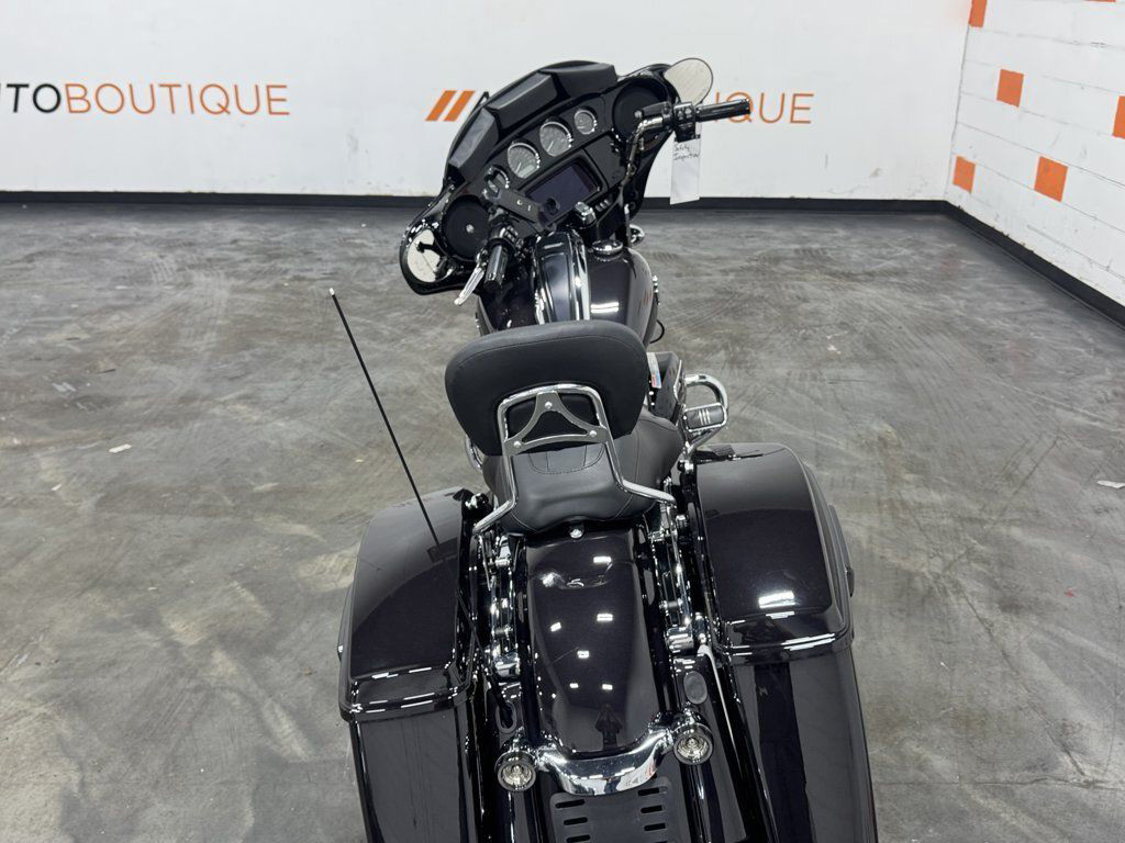 Street Glide® Special