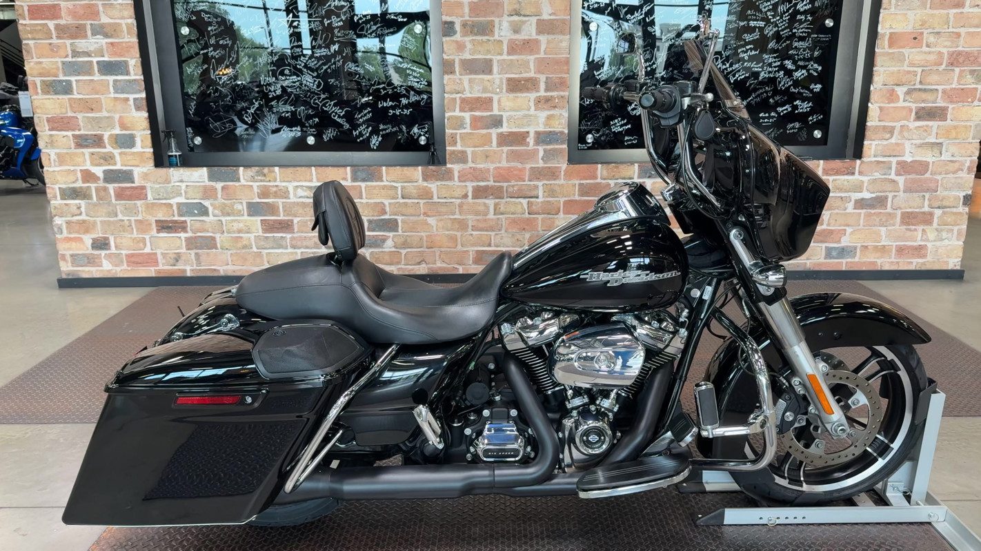 Street Glide® Special
