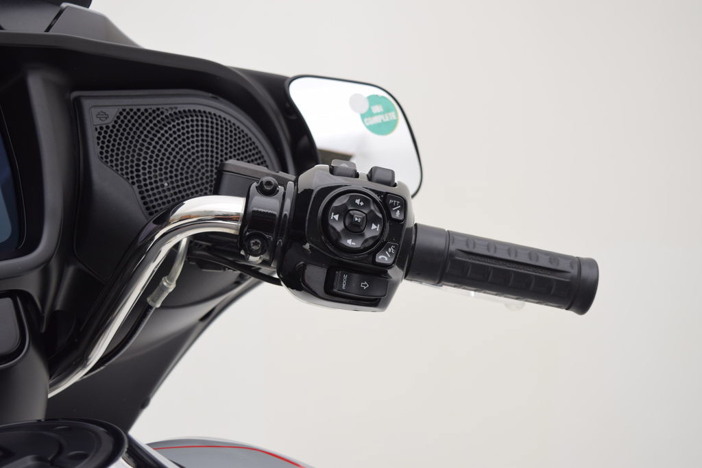 Street Glide®