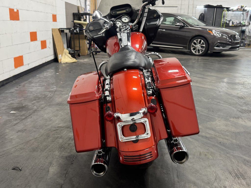 Road Glide® Custom