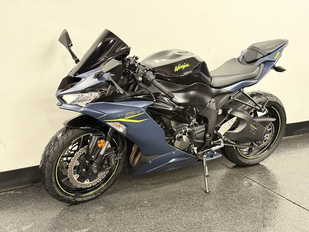 Ninja ZX-6R