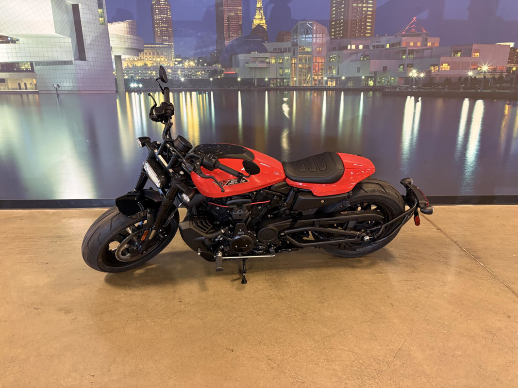 Sportster® S