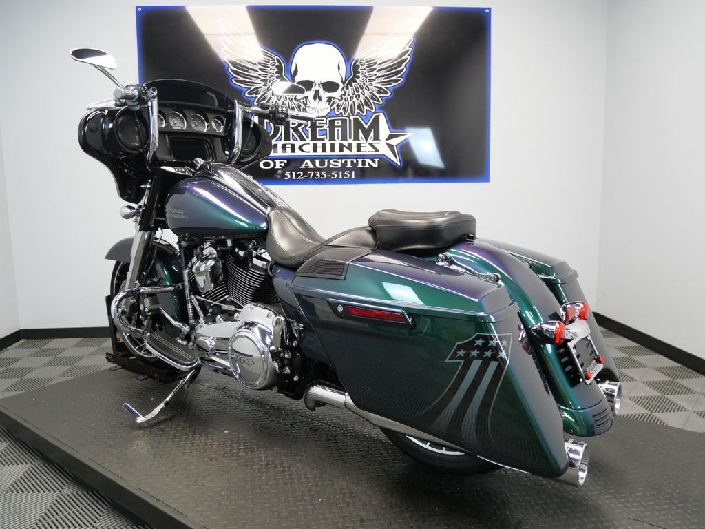 Street Glide® Special