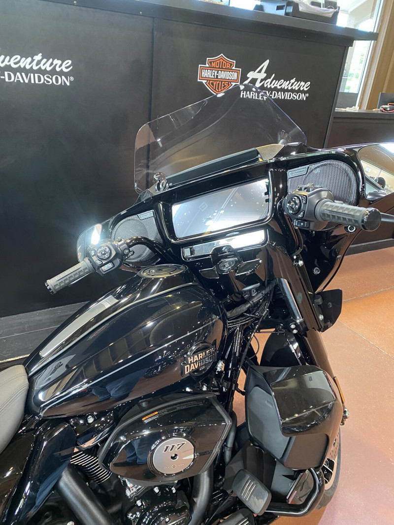 Street Glide® Limited