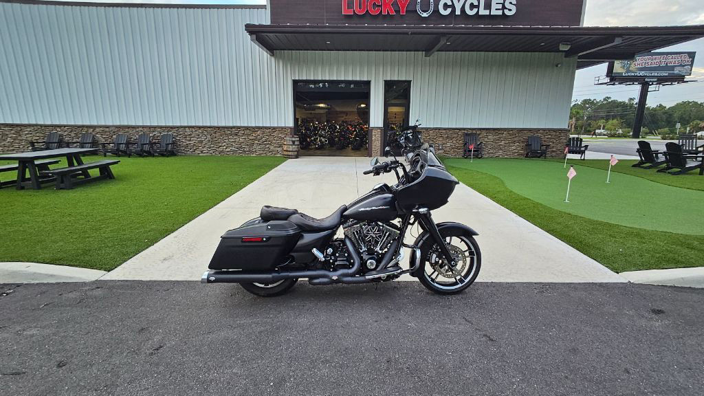 Road Glide®