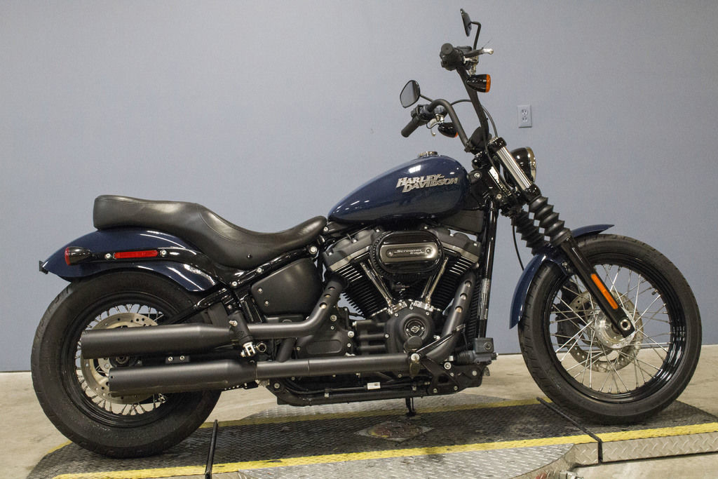 Softail® Street Bob®