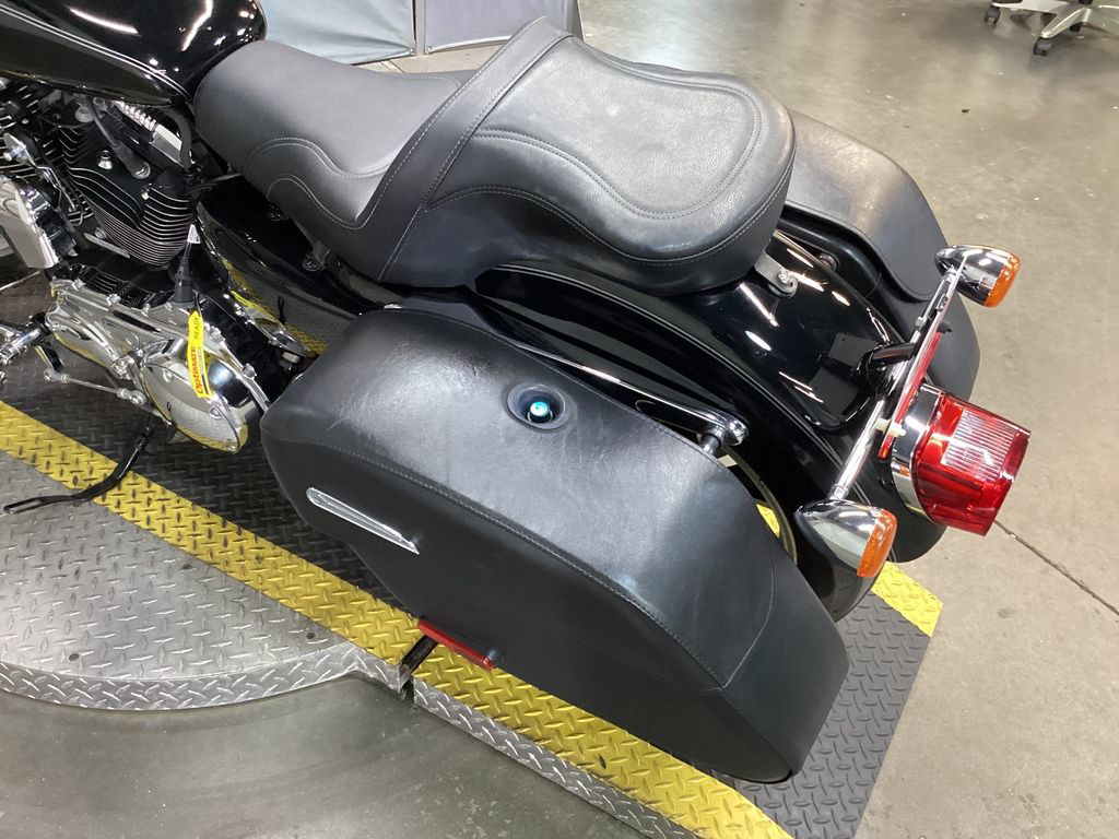 Sportster® SuperLow® 1200T