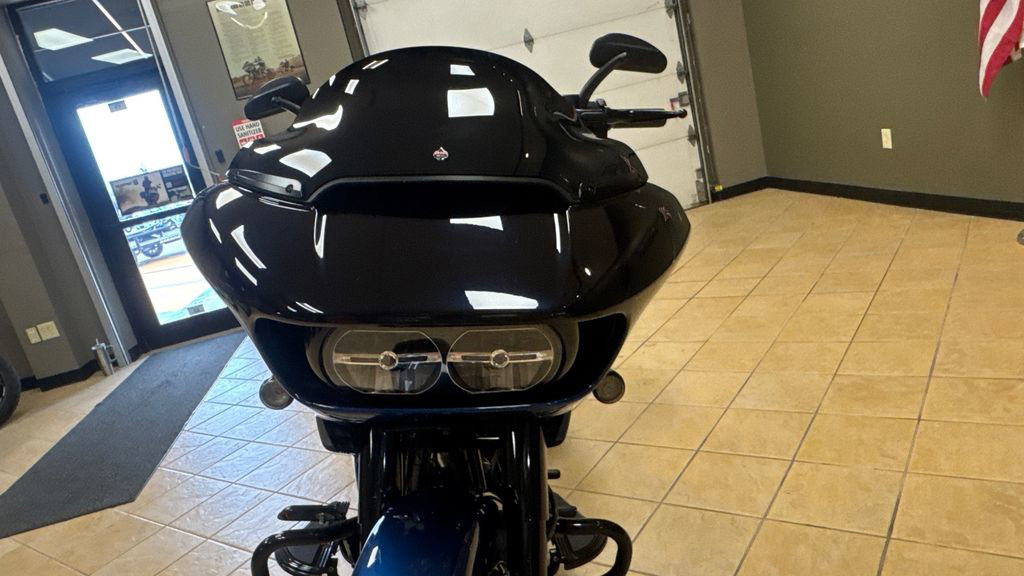 CVO® Road Glide®