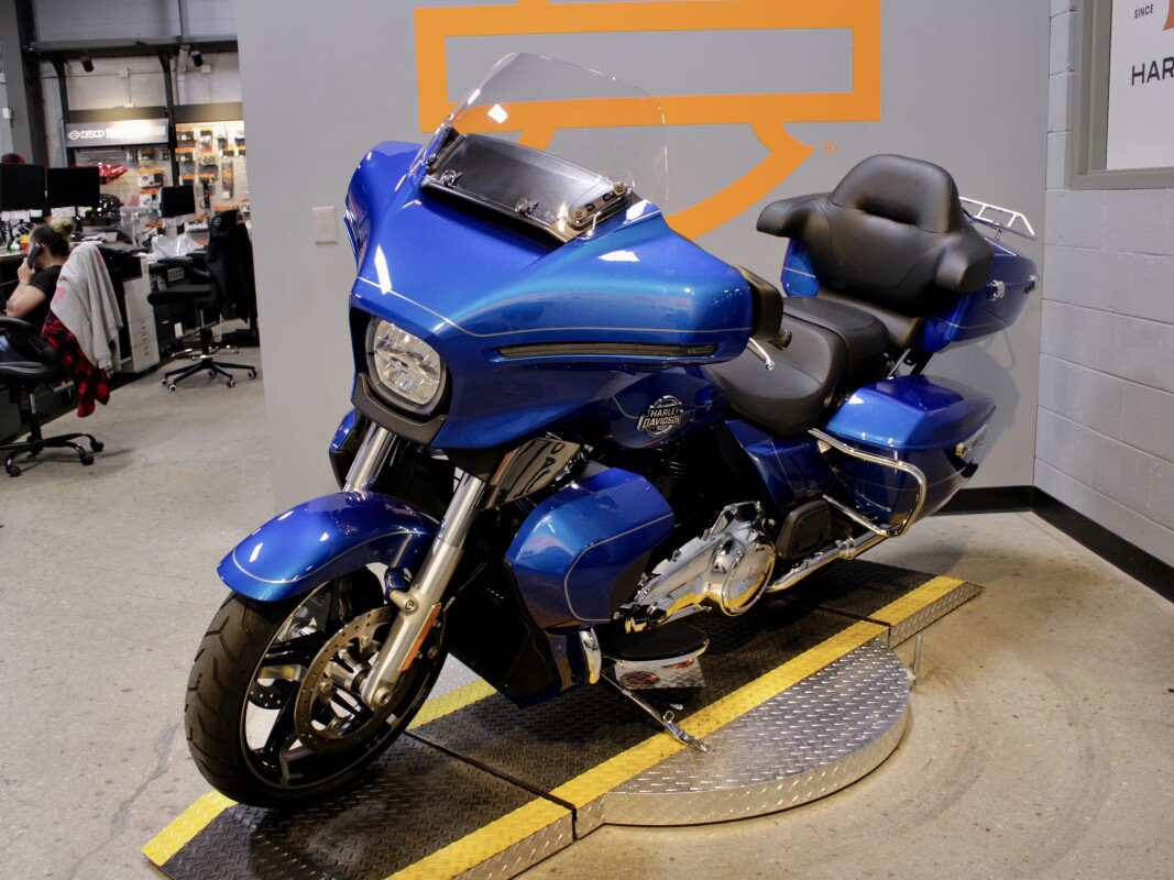Street Glide® Ultra