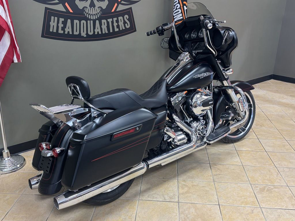 Street Glide® Special