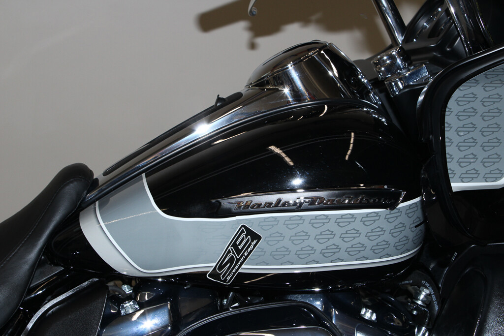 Road Glide® Ultra