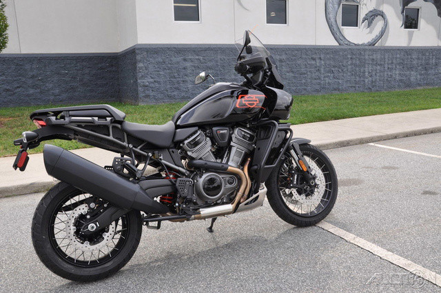 Pan America® 1250 Special