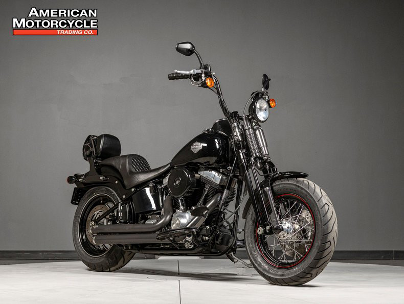 Softail® Cross Bones™