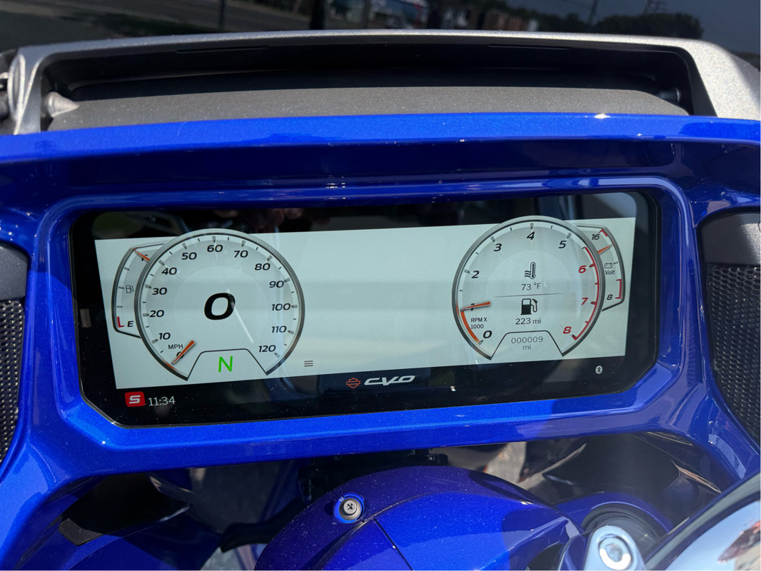 CVO® Road Glide®