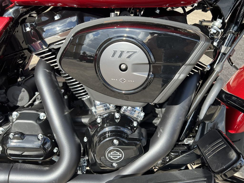 Road Glide®