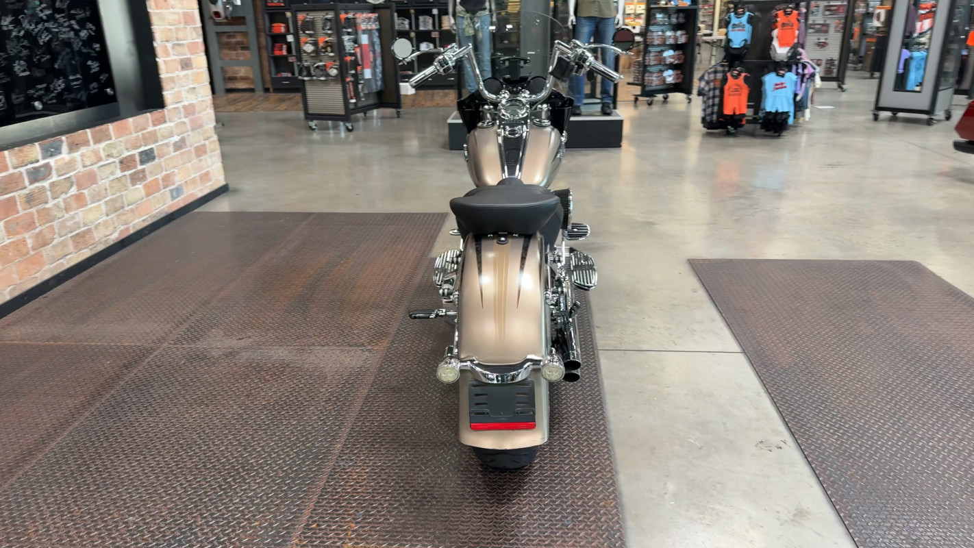 CVO® Softail® Convertible