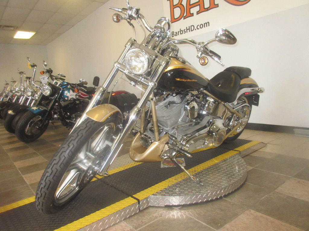 Screamin' Eagle® Softail® Deuce
