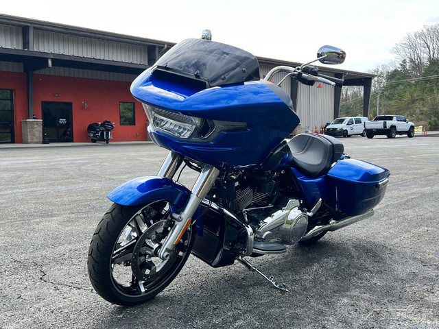 Road Glide®
