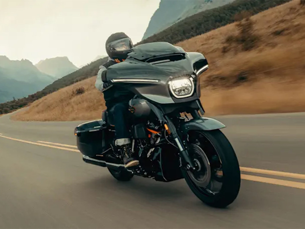 CVO® Street Glide®