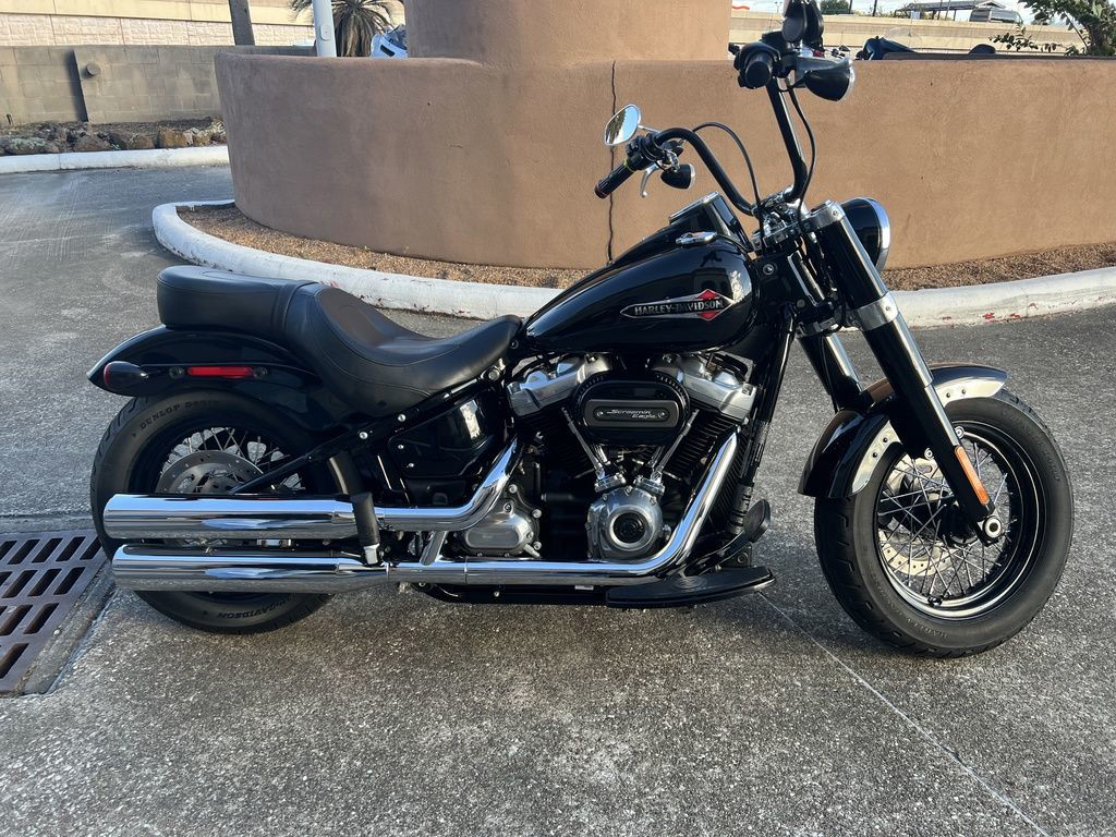 Softail® Slim®