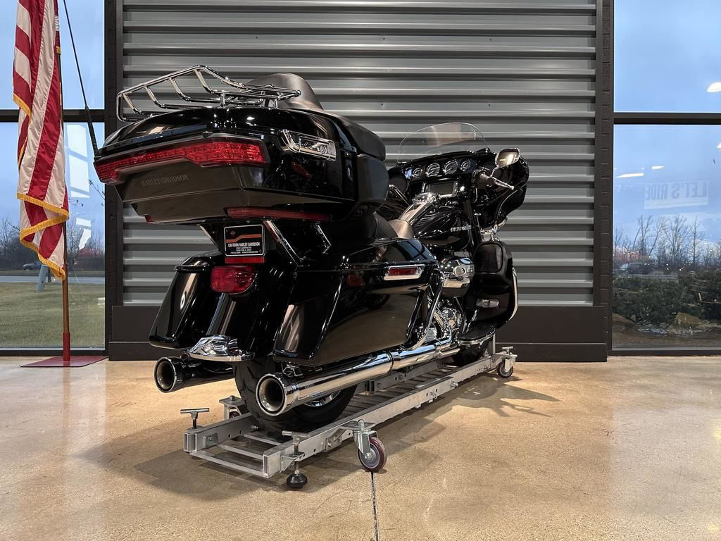 	Electra Glide® Ultra® Limited Low