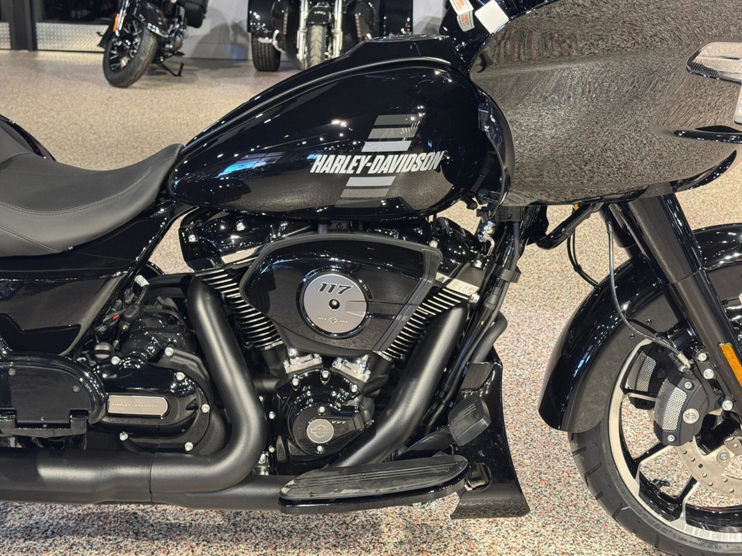 Road Glide® 3