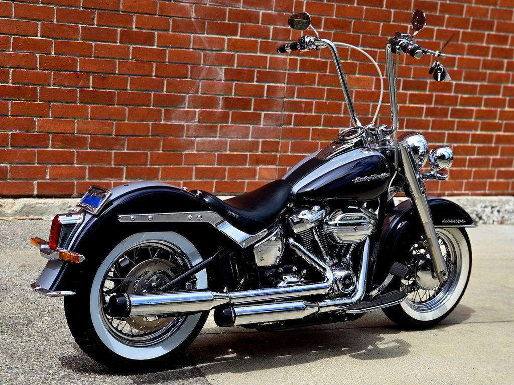Softail® Deluxe