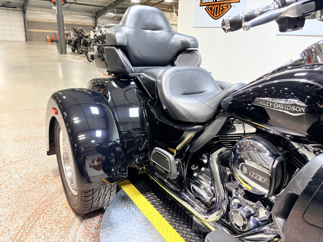Tri Glide® Ultra Classic®