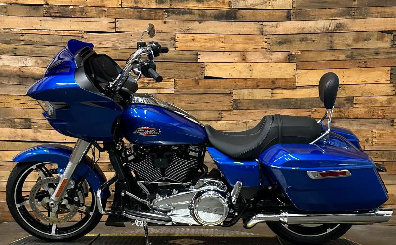 Road Glide®