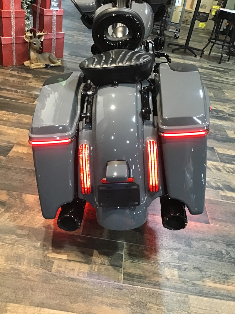 CVO® Road Glide®