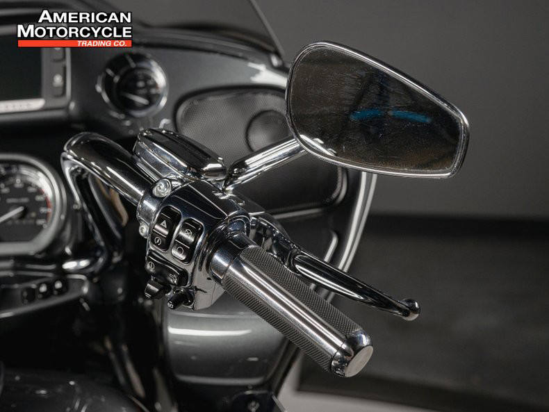 CVO® Road Glide® Ultra