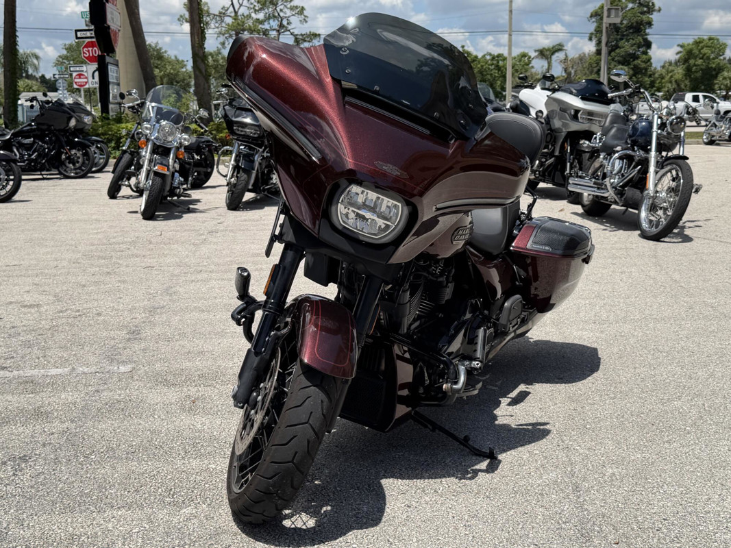 CVO® Street Glide®