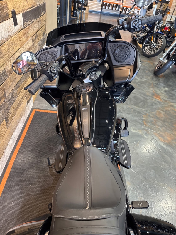 Road Glide®