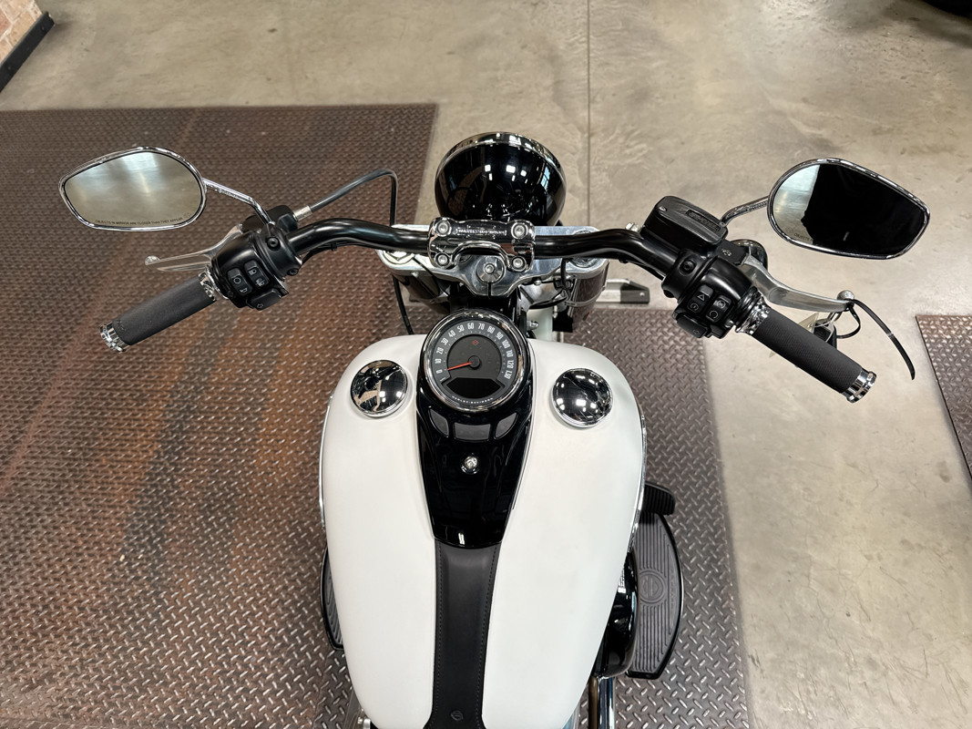 Softail® Slim®