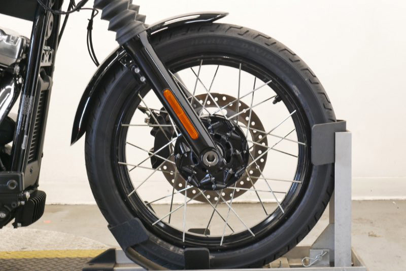 Street Bob®