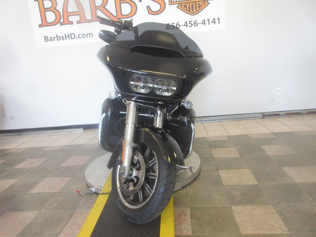Road Glide® Ultra