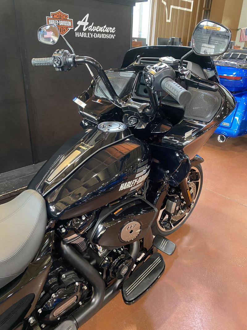 Road Glide® 3