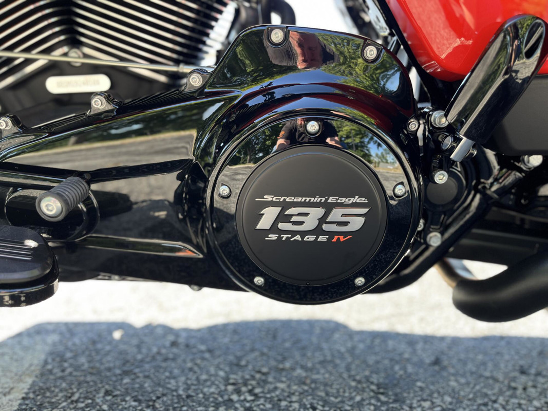 Road Glide®