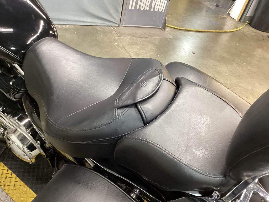 Sportster® SuperLow® 1200T