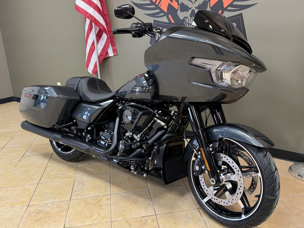 Road Glide®