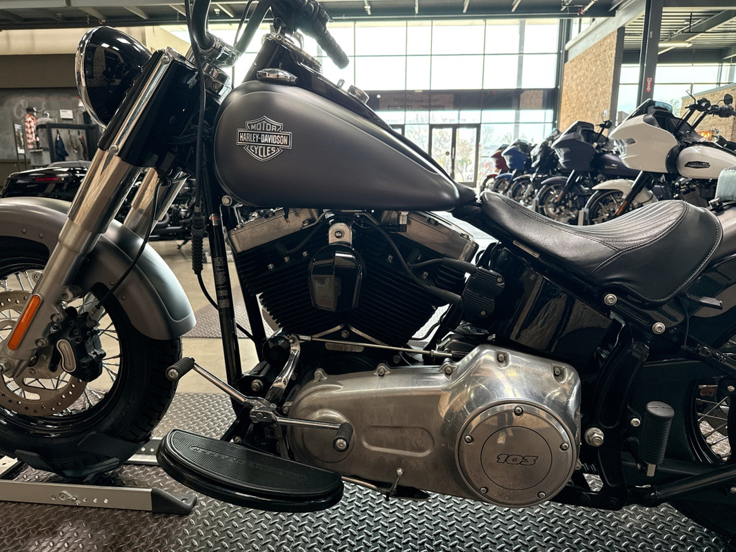 Softail® Slim®