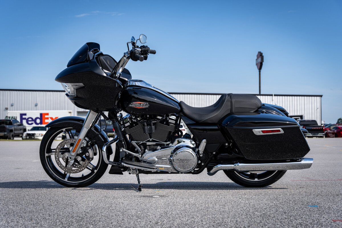 Road Glide®