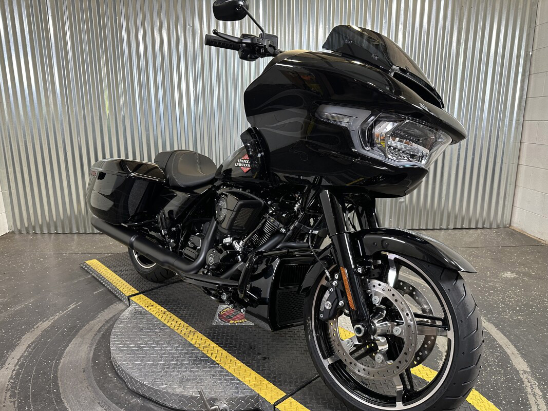 Road Glide®