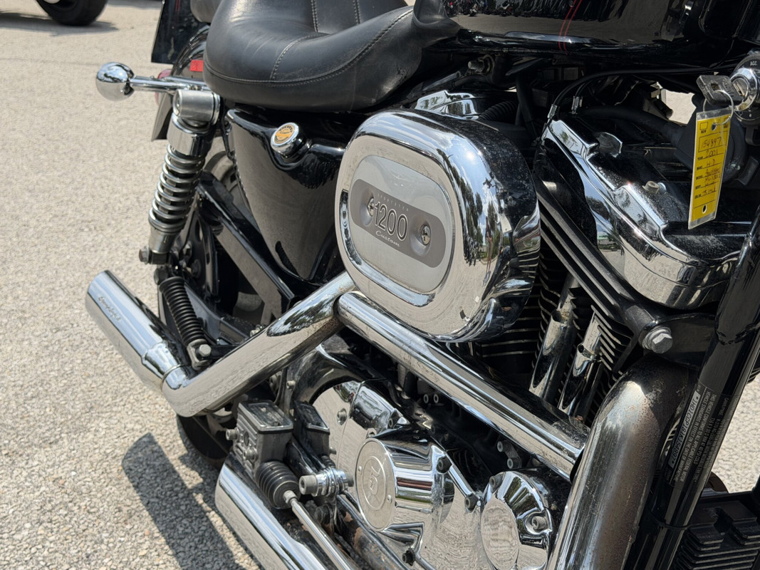 Sportster® 1200 Custom