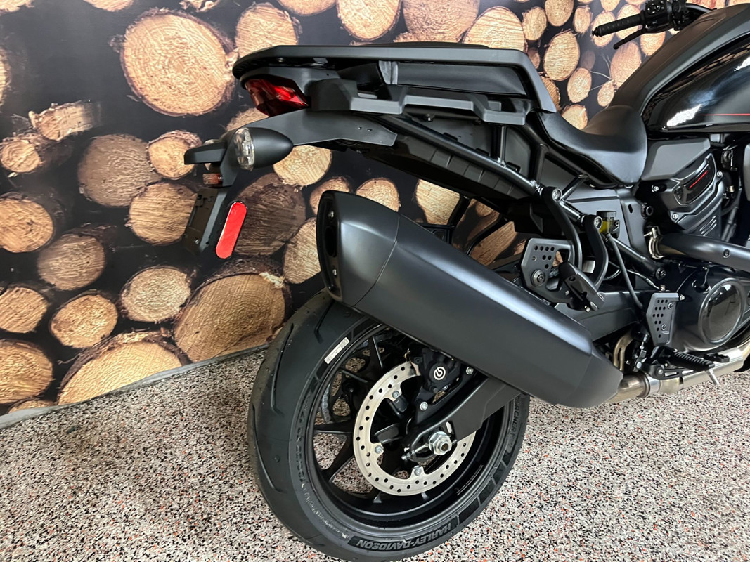 Pan America® 1250 ST