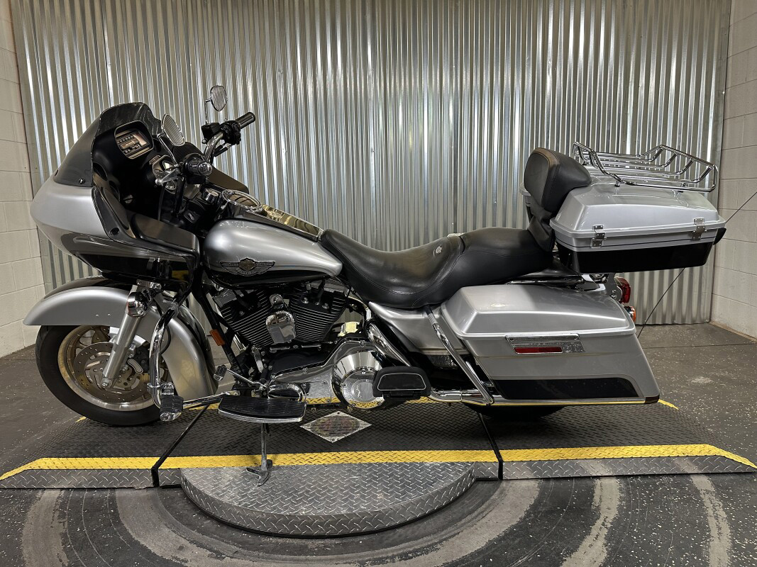 Road Glide®