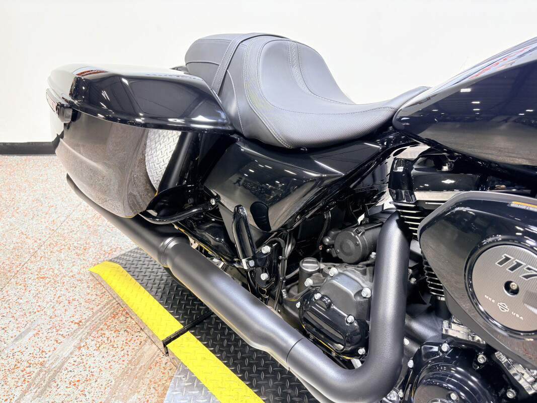 Road Glide®